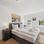 Infinity Ferienapartments Rheinstrasse