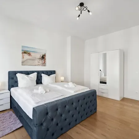 Апартаменты Infinity Ferienapartments Rheinstrasse *