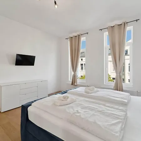 Апартаменты Infinity Ferienapartments Rheinstrasse *
