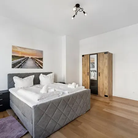 Aparthotel Infinity Ferienapartments Rheinstrasse