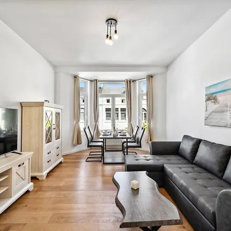 公寓 Infinity Ferienapartments Rheinstrasse 威廉港