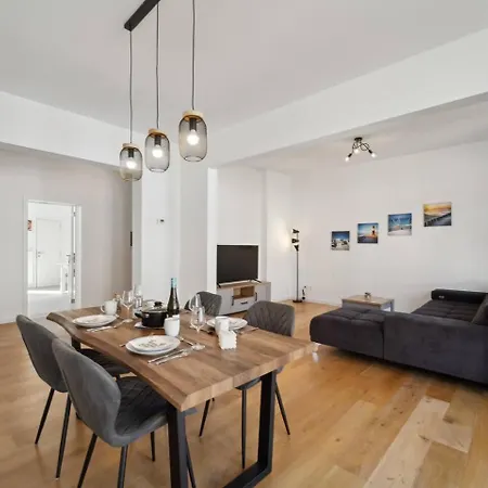 公寓 Infinity Ferienapartments Rheinstrasse *