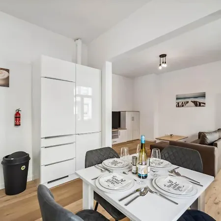 Infinity Ferienapartments Rheinstrasse