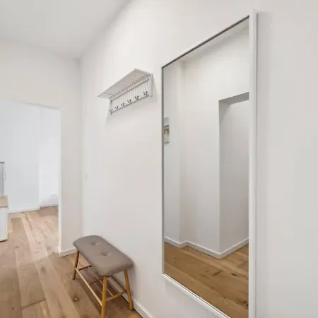 Infinity Ferienapartments Rheinstrasse Апартаменты *