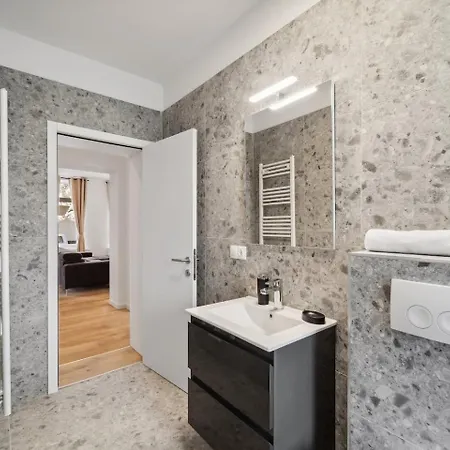Infinity Ferienapartments Rheinstrasse * Вильгельмсхафен