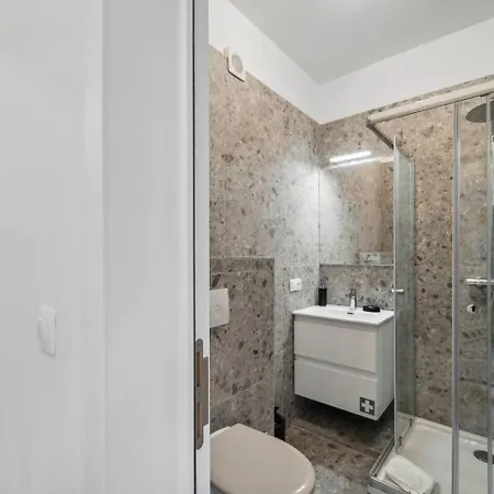 Апартаменты Infinity Ferienapartments Rheinstrasse Вильгельмсхафен