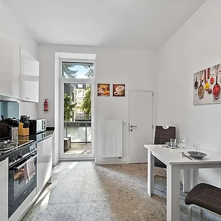 Infinity Ferienapartments Rheinstrasse Apartament